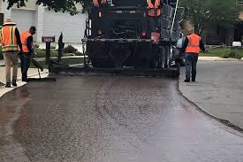 Best Recycled Asphalt Driveway Installation  in Forest Lake, MN